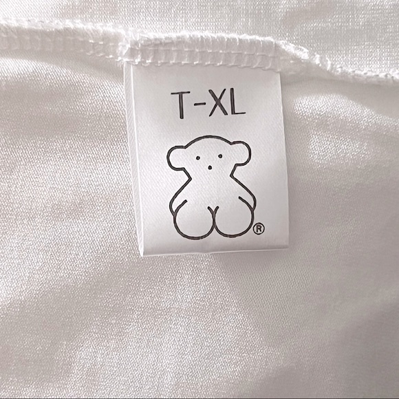 NWOT TOUS Button Up Long Sleeve Shirt with Bear Pin - Size XL - Picture 6 of 7